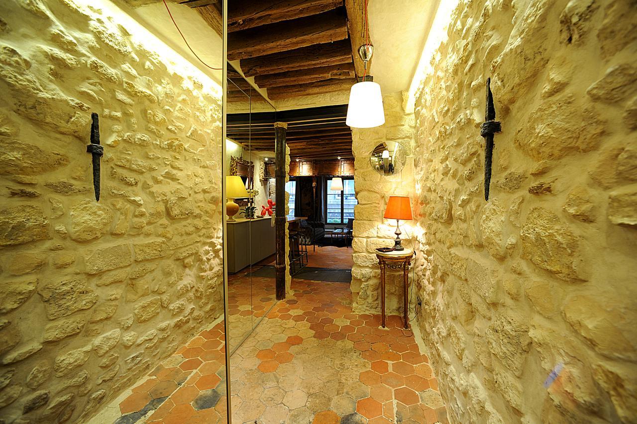 Beautiful Apartment In Historical Marais Paris Exterior foto